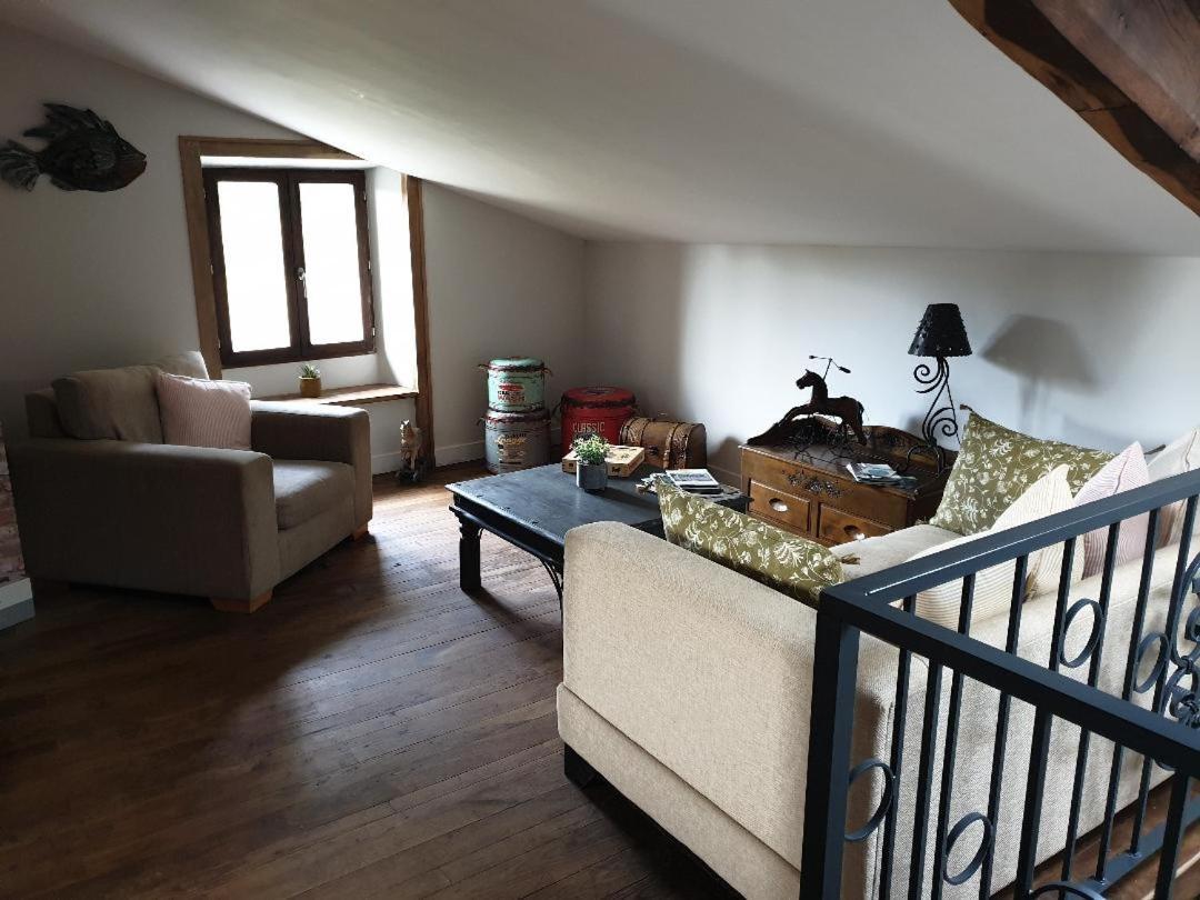 La Maison Du Lac Lavaud Saint-Quentin-sur-Charente Экстерьер фото